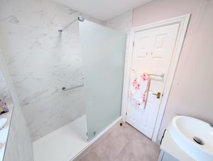 Photo 30- click for photo gallery